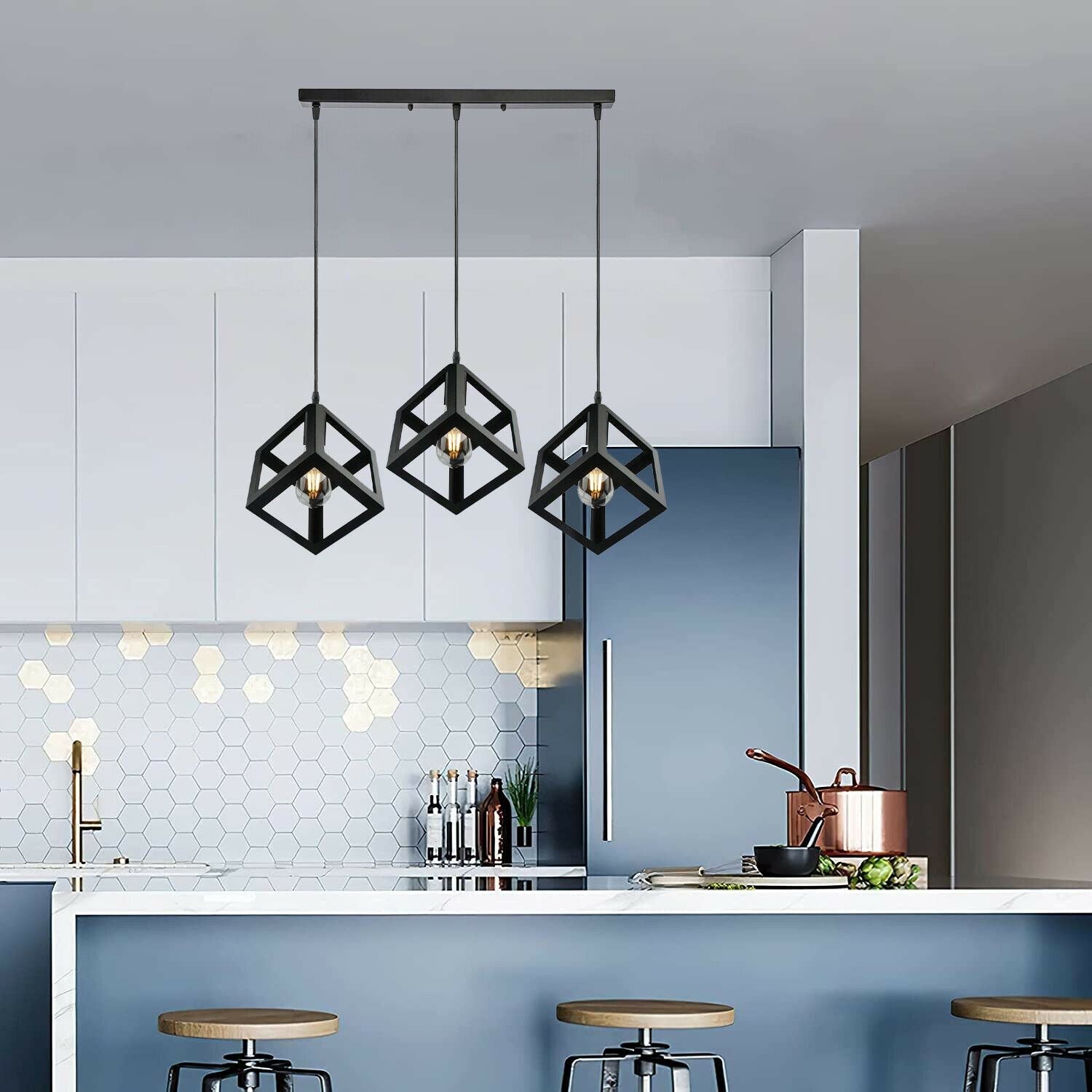 3 Cluster Pendant Light in Black Square Shape ~1256